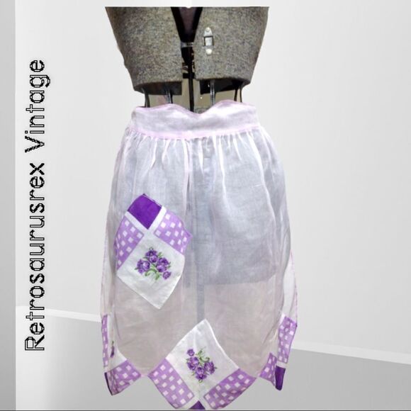 VINTAGE 1950's Sheer Lavender Kitchen Apron with Quilt Squares,Rockabilly/Pin Up - Picture 2 of 7
